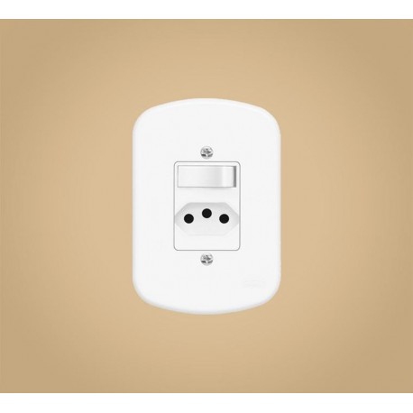 INTERRUPTOR SIMPLES E TOMADA 2P+T COM PLACA 10A/250V SERIE BLANC FAME
