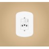 INTERRUPTOR SIMPLES E TOMADA 2P+T COM PLACA 10A/250V SERIE BLANC FAME