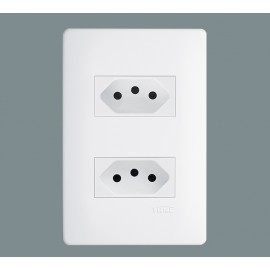 2 TOMADAS 2P+T DISTANCIADAS COM PLACA E SUPORTE 10A/250V SERIE HABITAT FAME